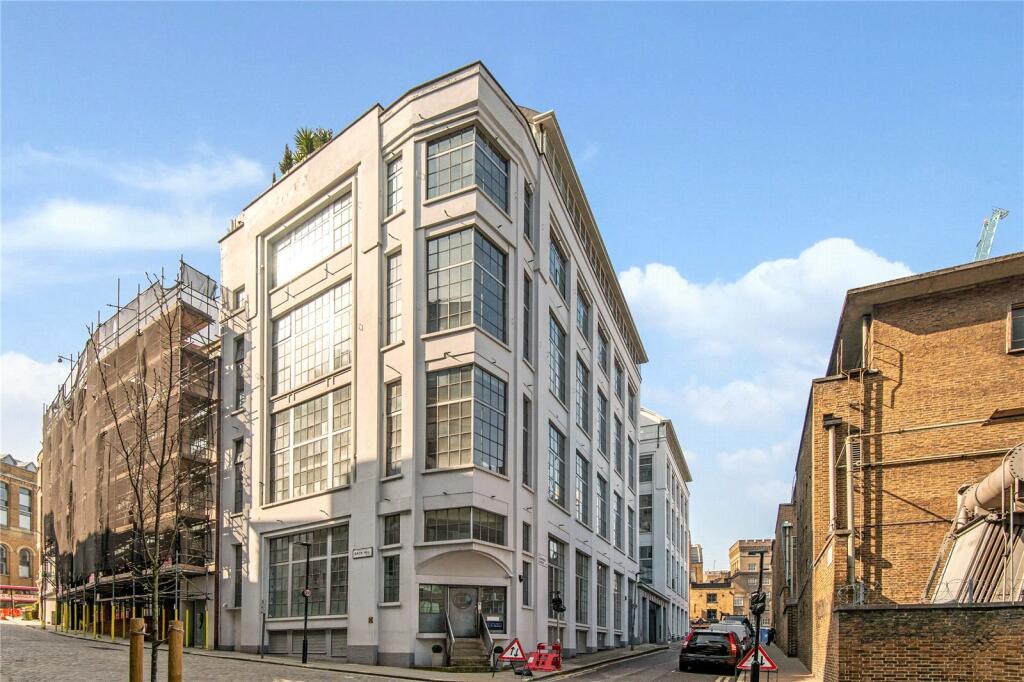 Main image of property: Summers Street, EC1R