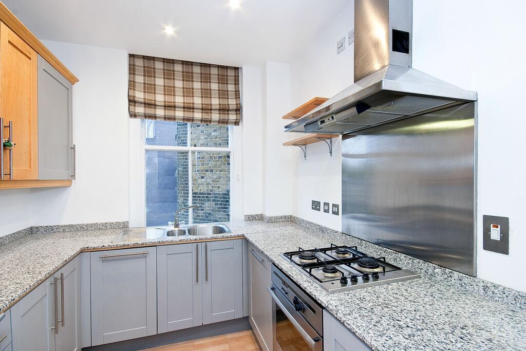 Main image of property: Finsbury Square, EC2A