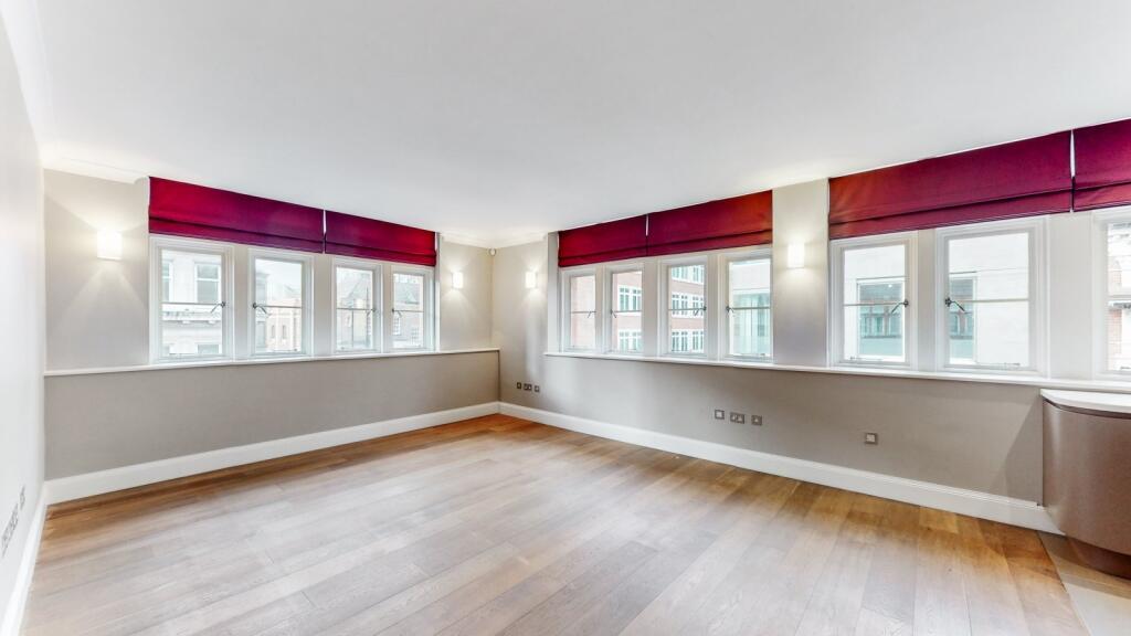 Main image of property: Tudor Street, EC4Y
