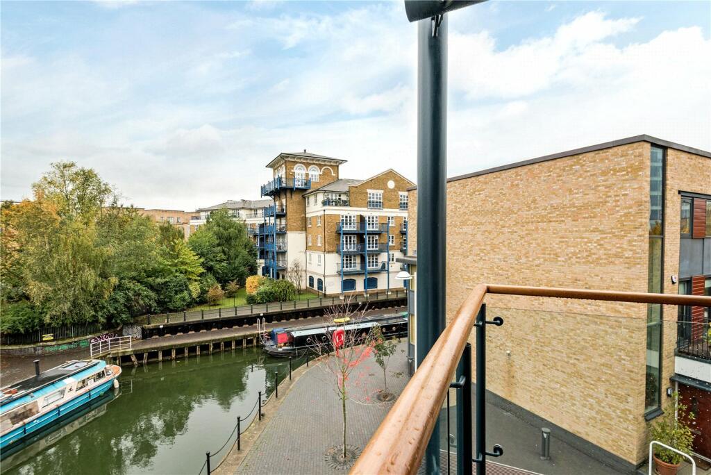 Main image of property: Limehouse Basin, E14