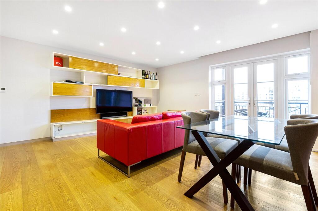 Main image of property: Victory Place, E14