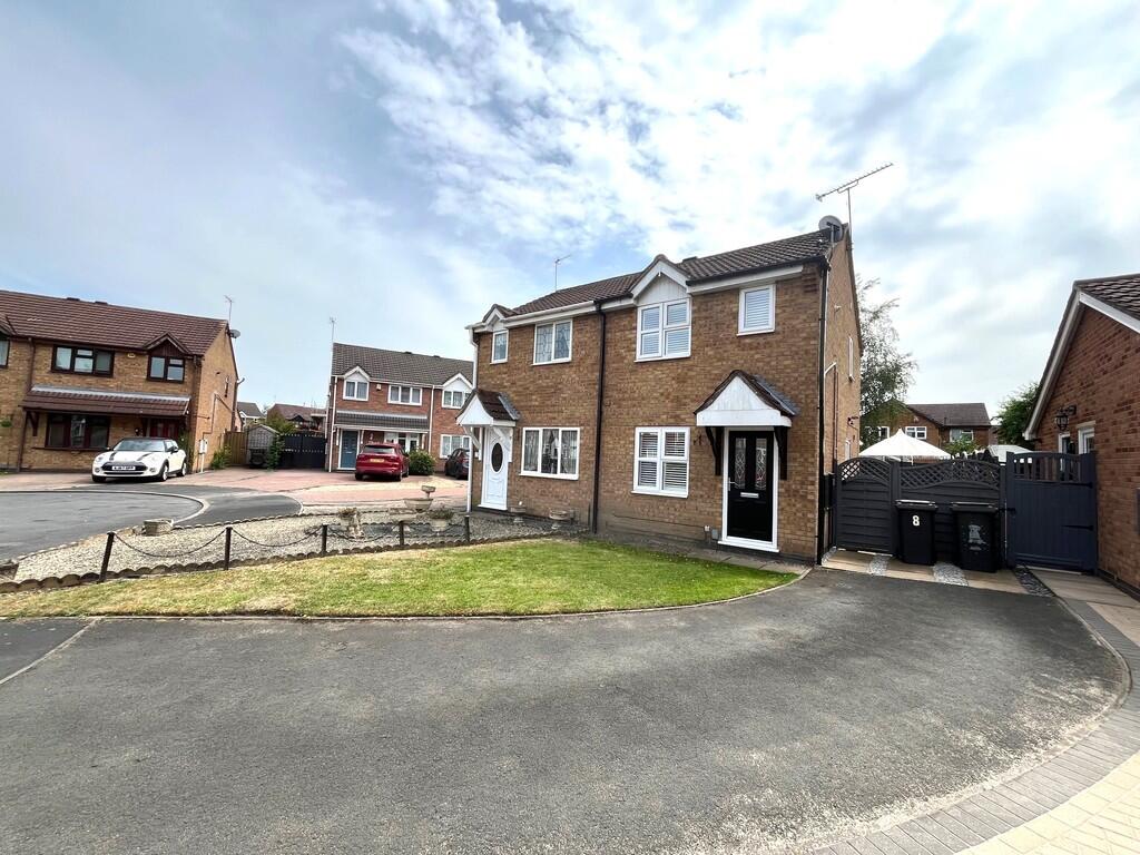 Main image of property: Girtin Close , Bedworth 