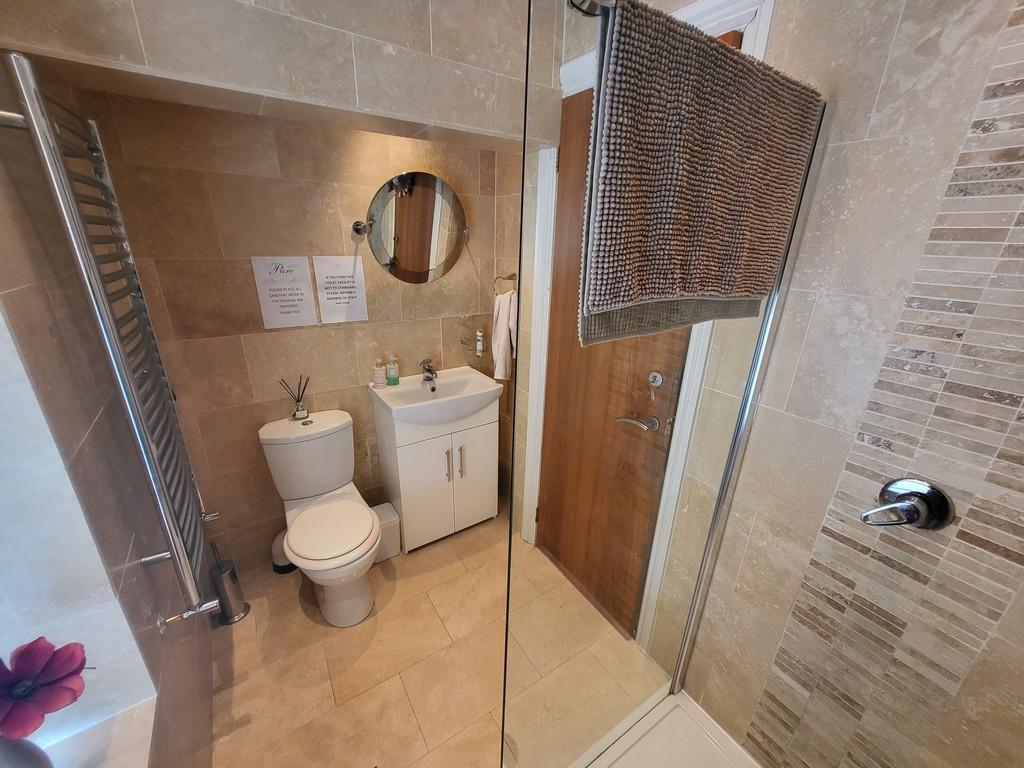 Additional property image - Oxford Road, Gomersal
