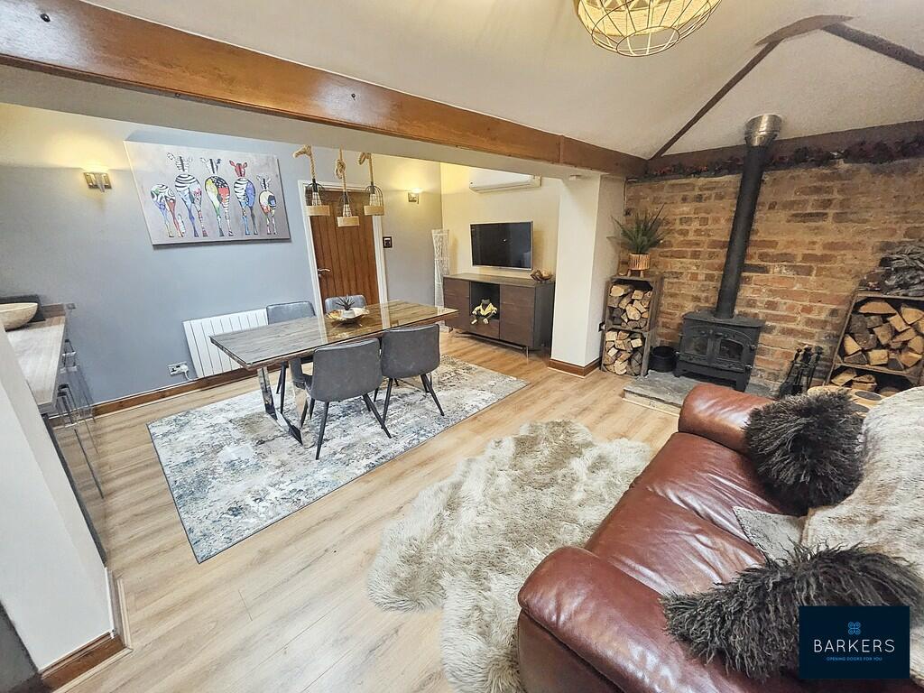 Additional property image - Littlecroft Cottage, Oxford Road, Gomersal