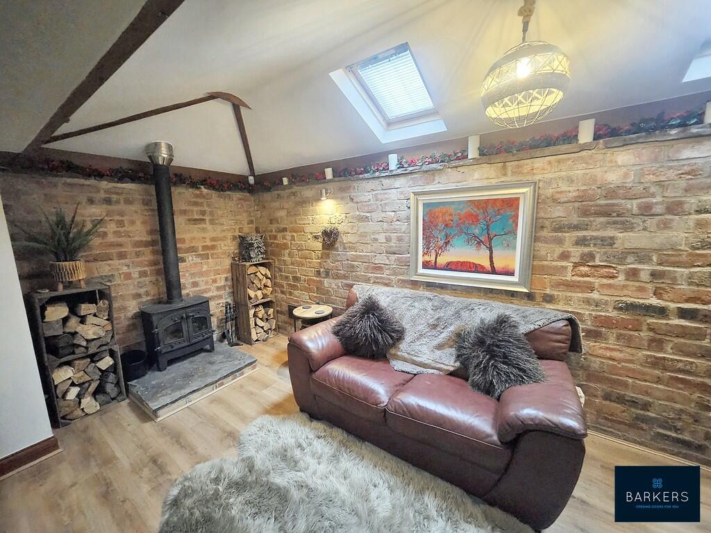 Additional property image - Littlecroft Cottage, Oxford Road, Gomersal