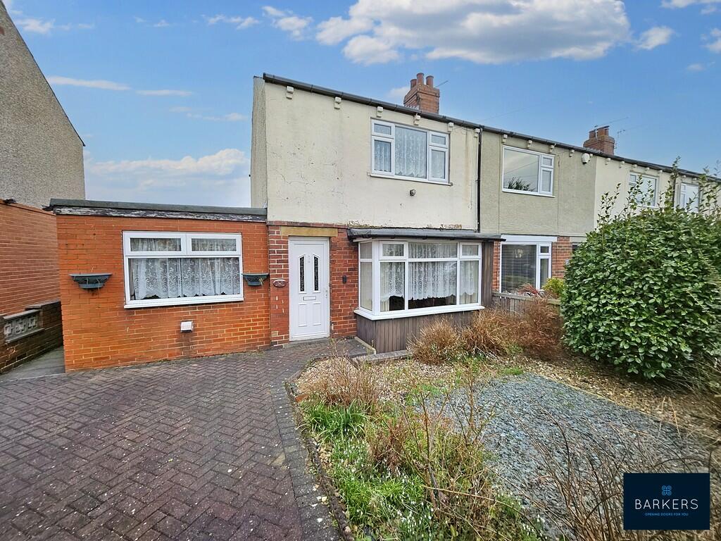 3 bedroom town house for sale in Birksland Moor, Birkenshaw, BD11