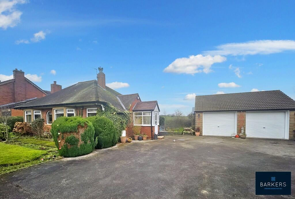 2 bedroom detached bungalow for sale in Whitehall Road, Drighlington, BD11