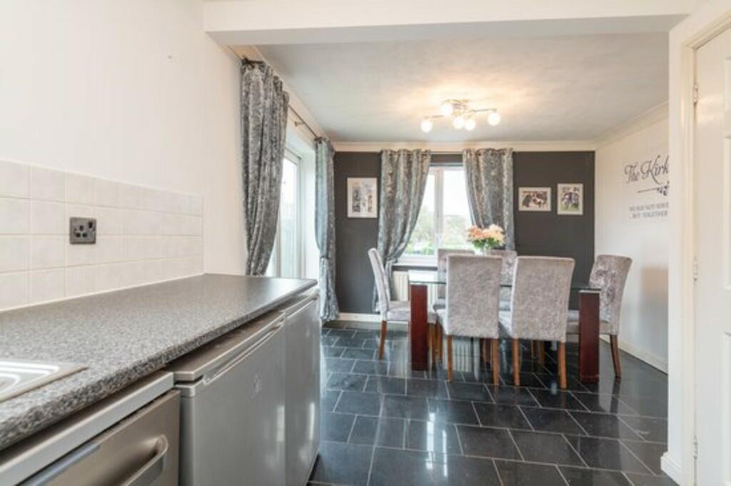Additional property image - Landscove Avenue, Bradford 4
