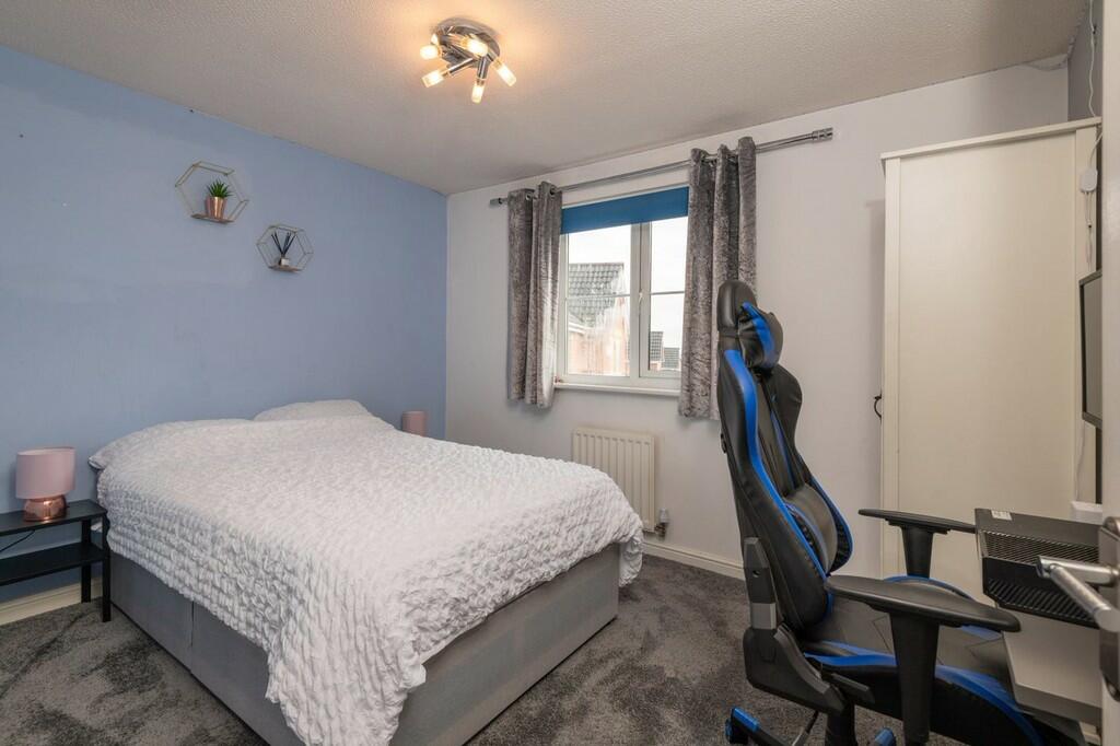 Additional property image - Landscove Avenue, Bradford 4