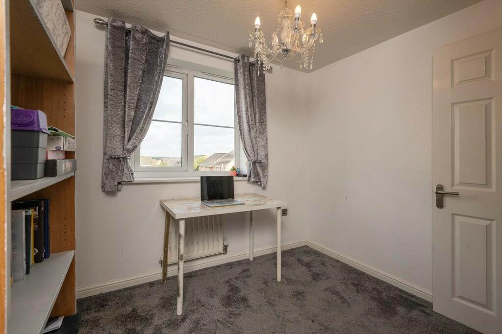 Additional property image - Landscove Avenue, Bradford 4