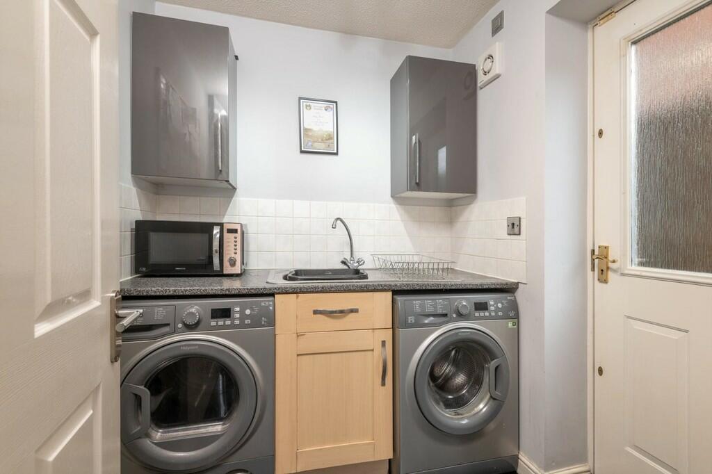 Additional property image - Landscove Avenue, Bradford 4