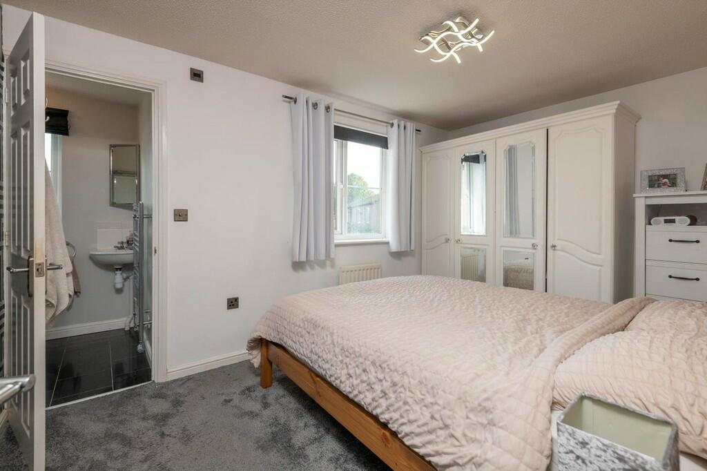 Additional property image - Landscove Avenue, Bradford 4