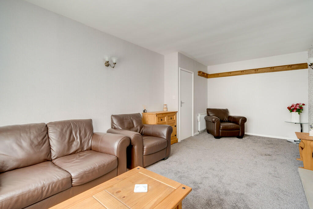 Additional property image - Moor Lane, Gomersal