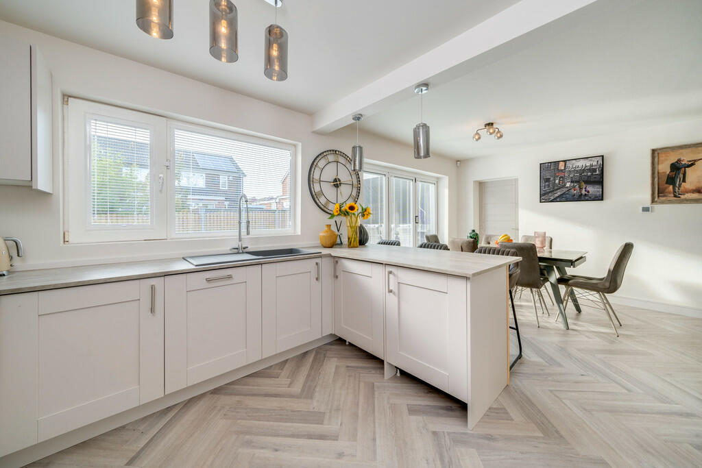 Additional property image - Moor Lane, Birkenshaw