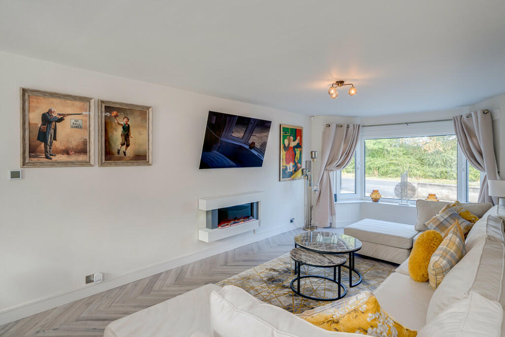 Additional property image - Moor Lane, Birkenshaw
