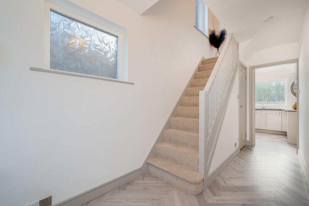 Additional property image - Moor Lane, Birkenshaw