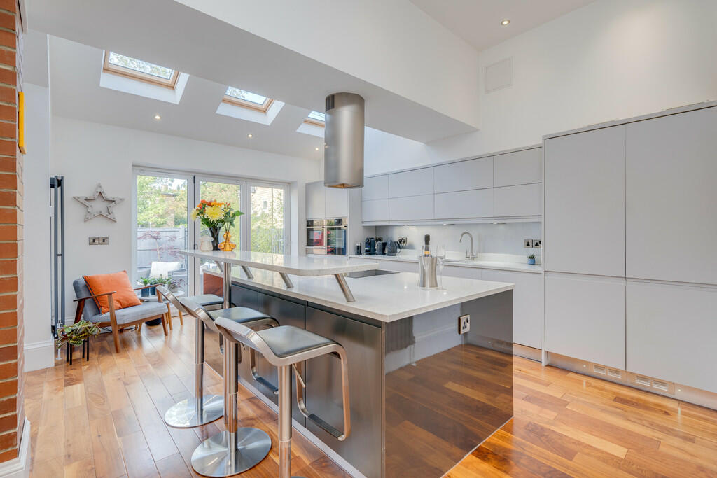 Additional property image - Oxford Road, Gomersal