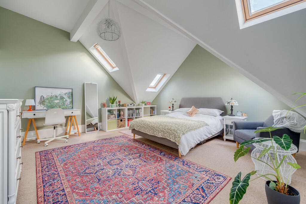 Additional property image - Oxford Road, Gomersal