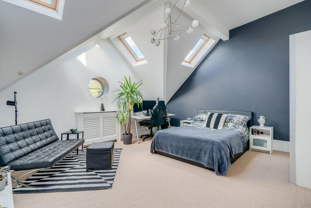 Additional property image - Oxford Road, Gomersal