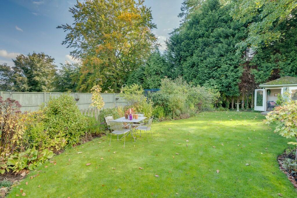 Additional property image - Oxford Road, Gomersal