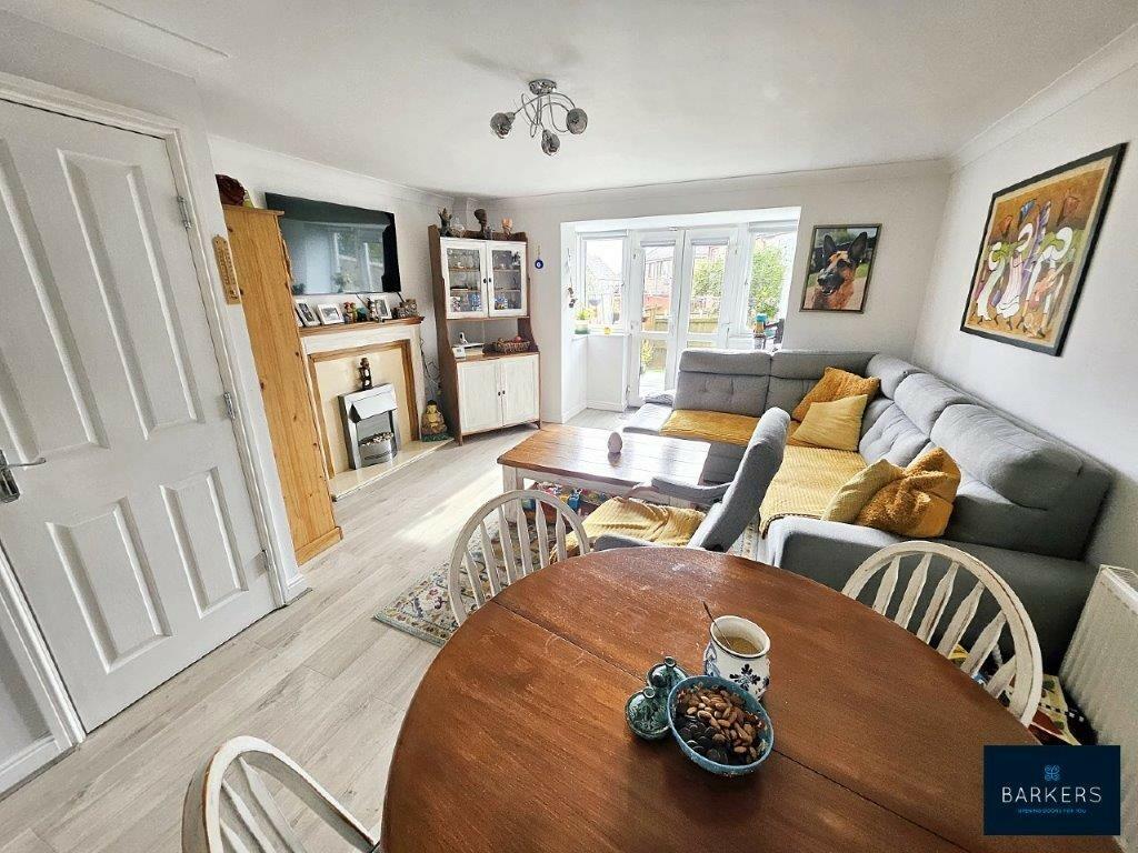 Additional property image - Western Fold, Buttershaw, Bradford