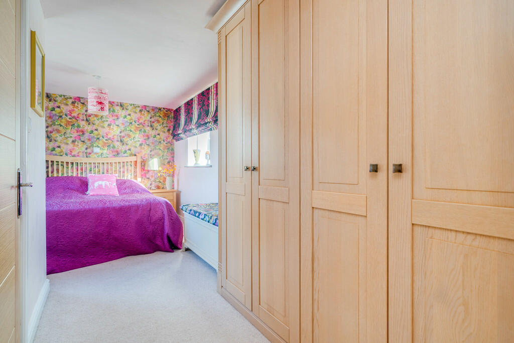Additional property image - Oxford Road, Gomersal