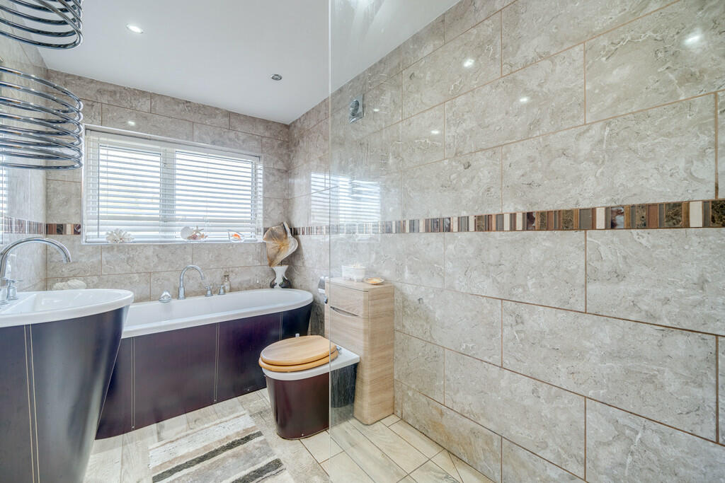 Additional property image - Oxford Road, Gomersal