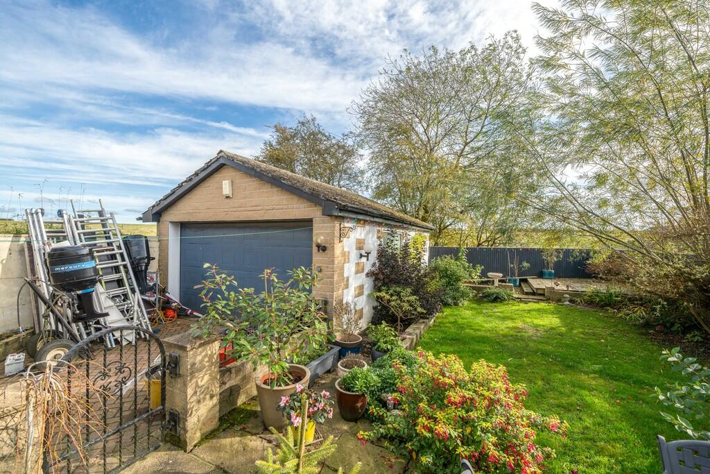 Additional property image - Oxford Road, Gomersal