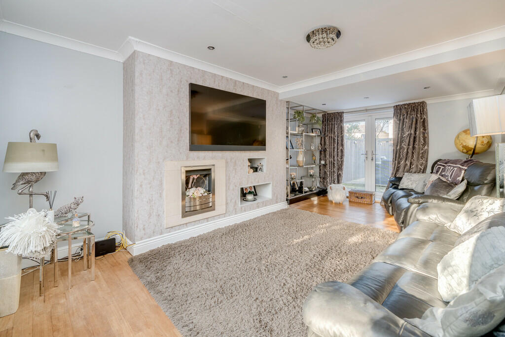 Additional property image - Birksland Moor, Birkenshaw