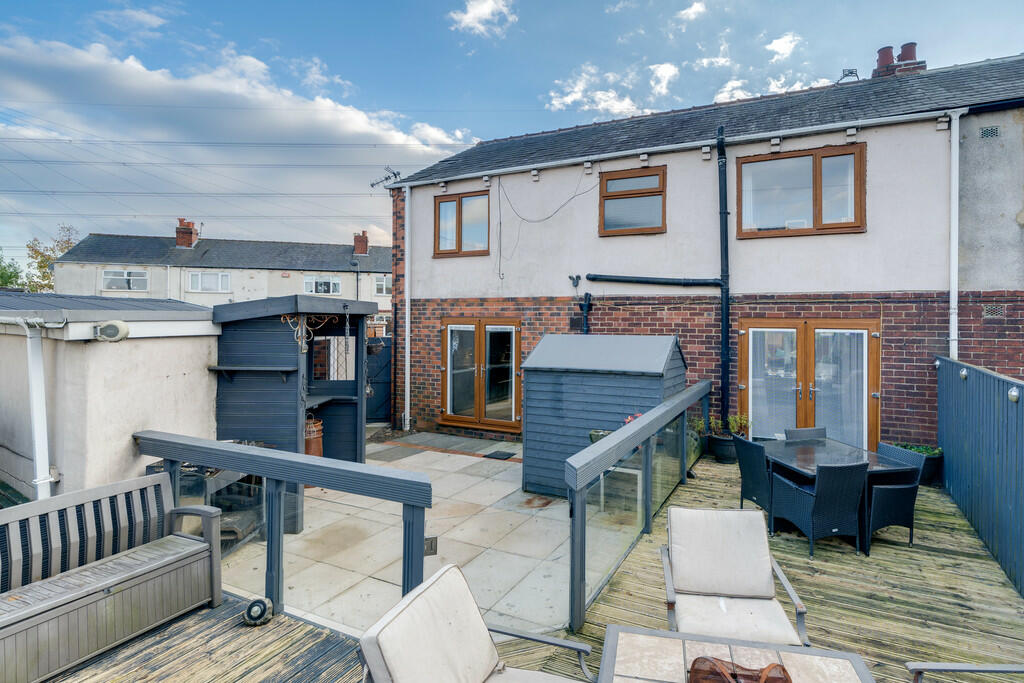 Additional property image - Birksland Moor, Birkenshaw