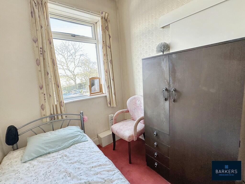 Additional property image - Bradford Road, Birkenshaw