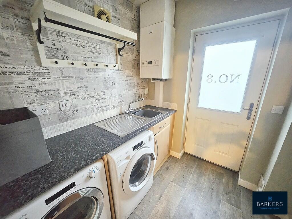Additional property image - Bank View, Birkenshaw