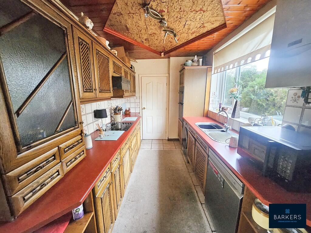 Additional property image - Broughton Avenue, Bradford
