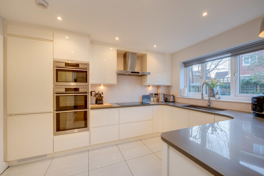 Additional property image - Aspen Close, Gomersal