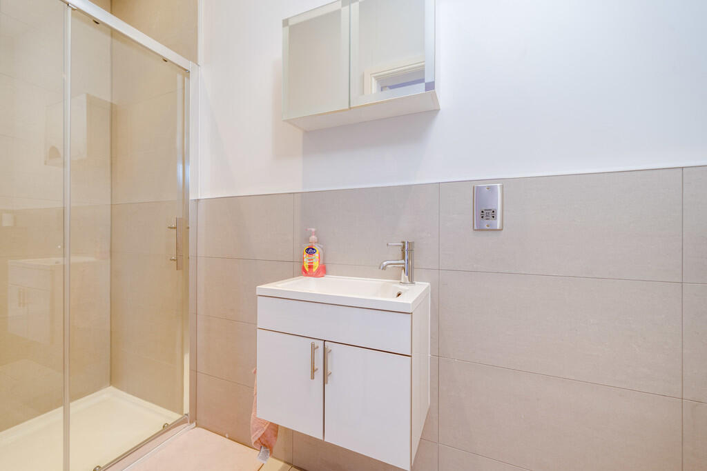 Additional property image - Aspen Close, Gomersal