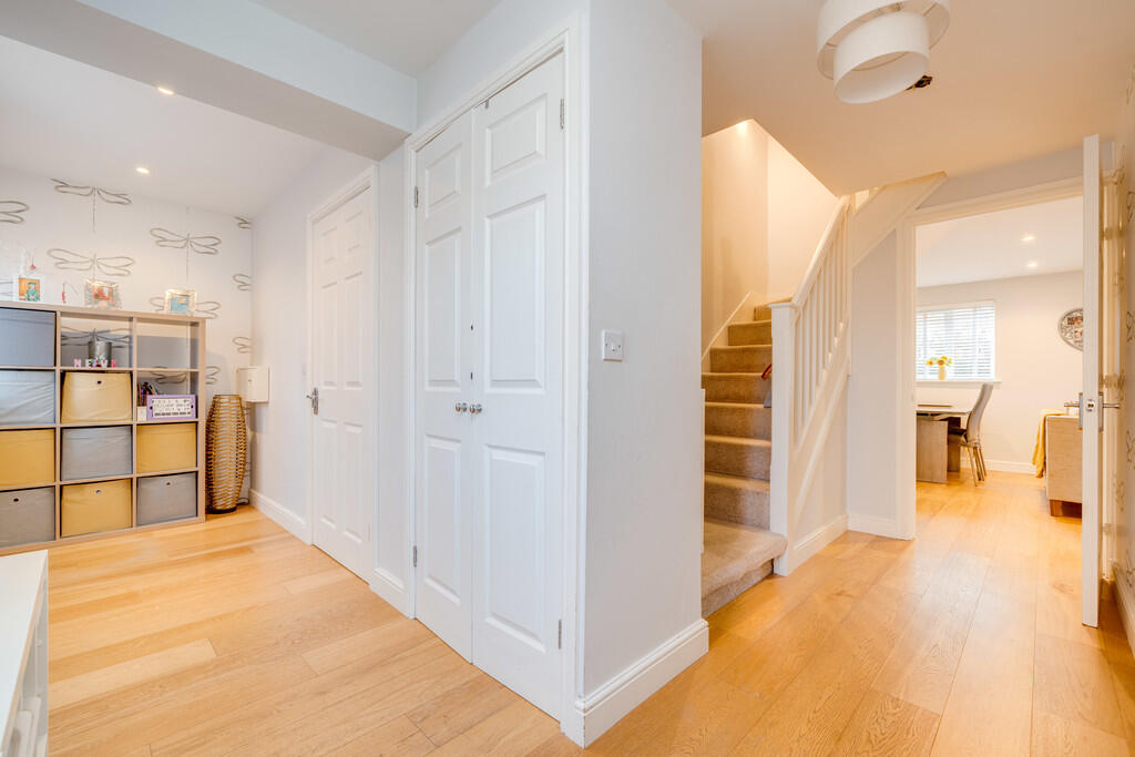 Additional property image - Aspen Close, Gomersal