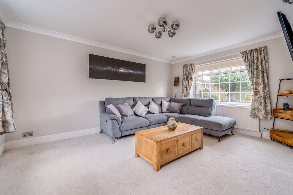 Additional property image - Stoney Croft, Little Gomersal