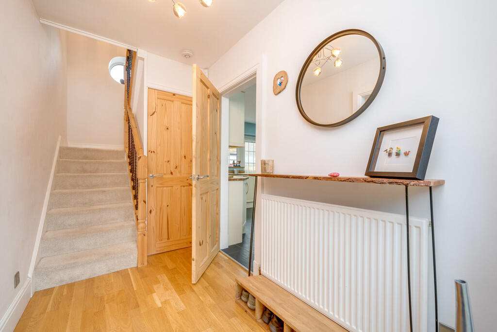 Additional property image - Stoney Croft, Little Gomersal