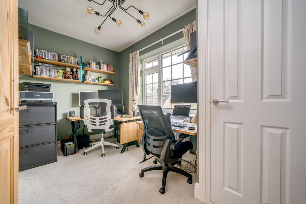 Additional property image - Stoney Croft, Little Gomersal