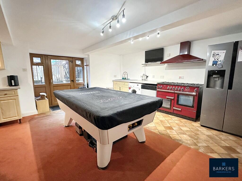 Additional property image - Grove Square, Gomersal, Cleckheaton