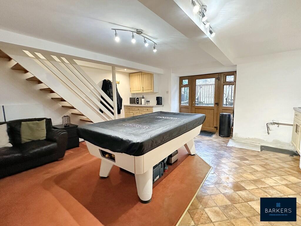 Additional property image - Grove Square, Gomersal, Cleckheaton