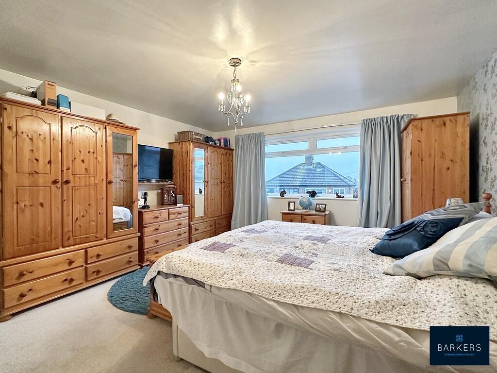 Additional property image - Ghyllroyd Drive, Birkenshaw