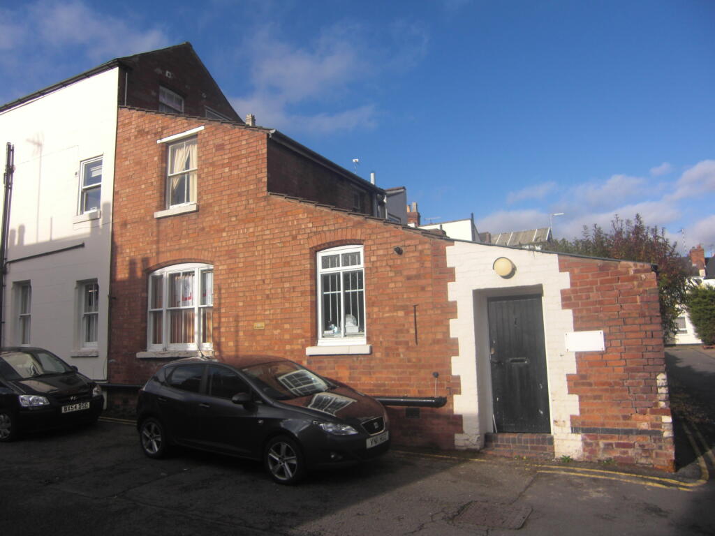 Main image of property: Flat 2, 21 Oxford Street