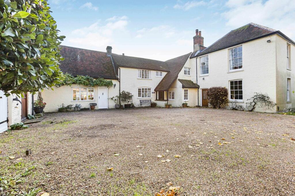 Additional property image - Bulls Lane, North Mymms, AL9