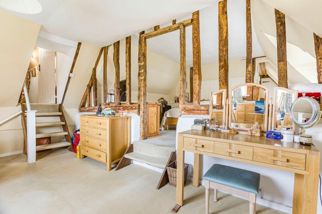 Additional property image - Bulls Lane, North Mymms, AL9
