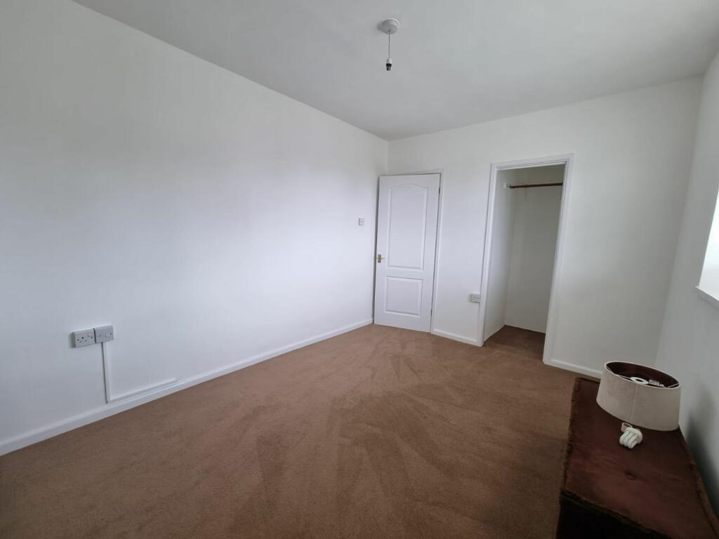 2 bedroom for sale in Crown Road, Borehamwood, WD6