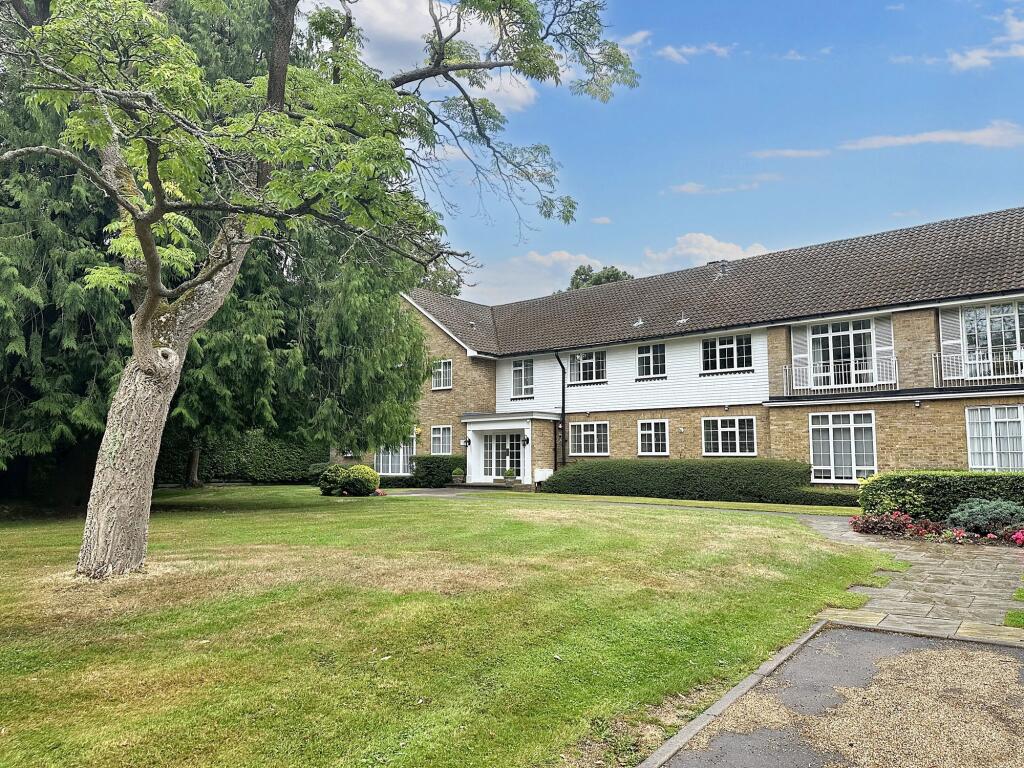 Main image of property: Barnet Lane, Elstree, WD6