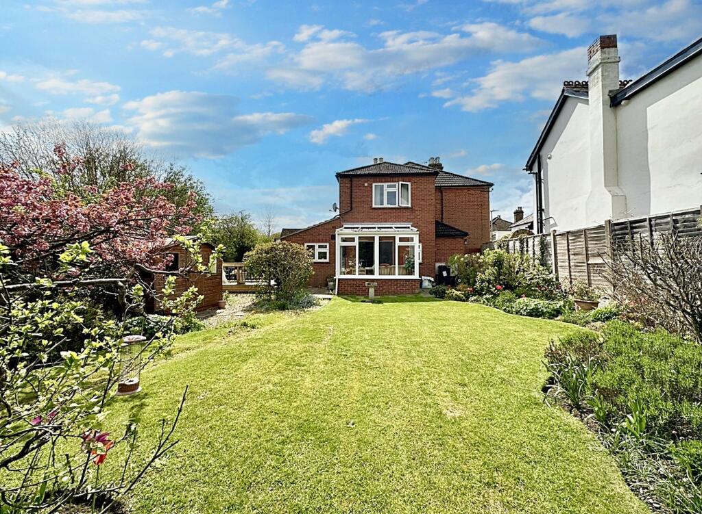 Main image of property: New Road, Shenley, WD7