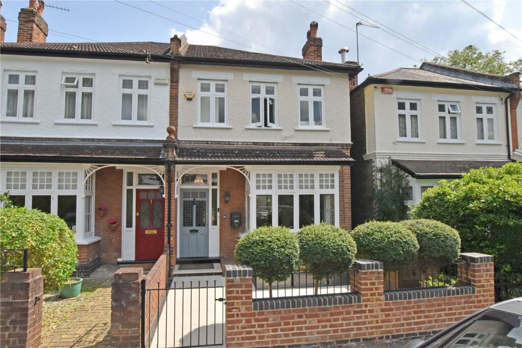 4 Bedroom Semi Detached House For Sale In Belmont Park Lewisham