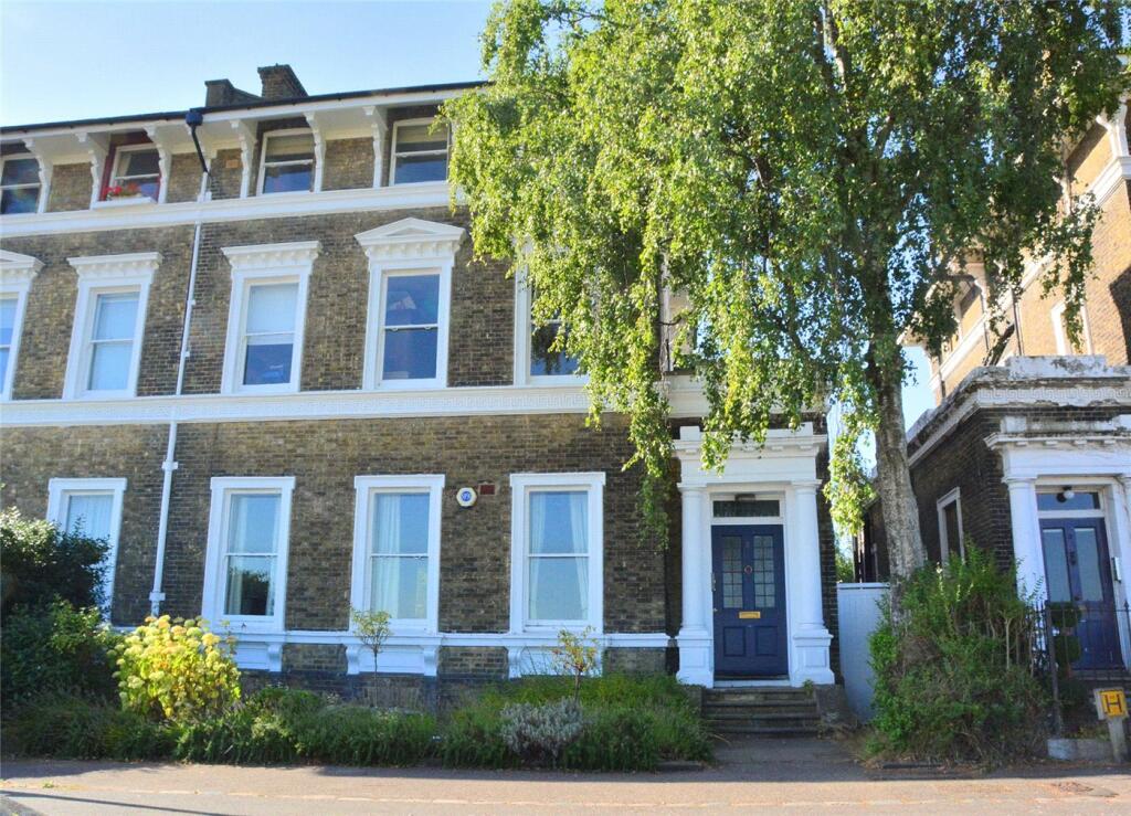 2 bedroom apartment for sale in Talbot Place, Blackheath, London, SE3